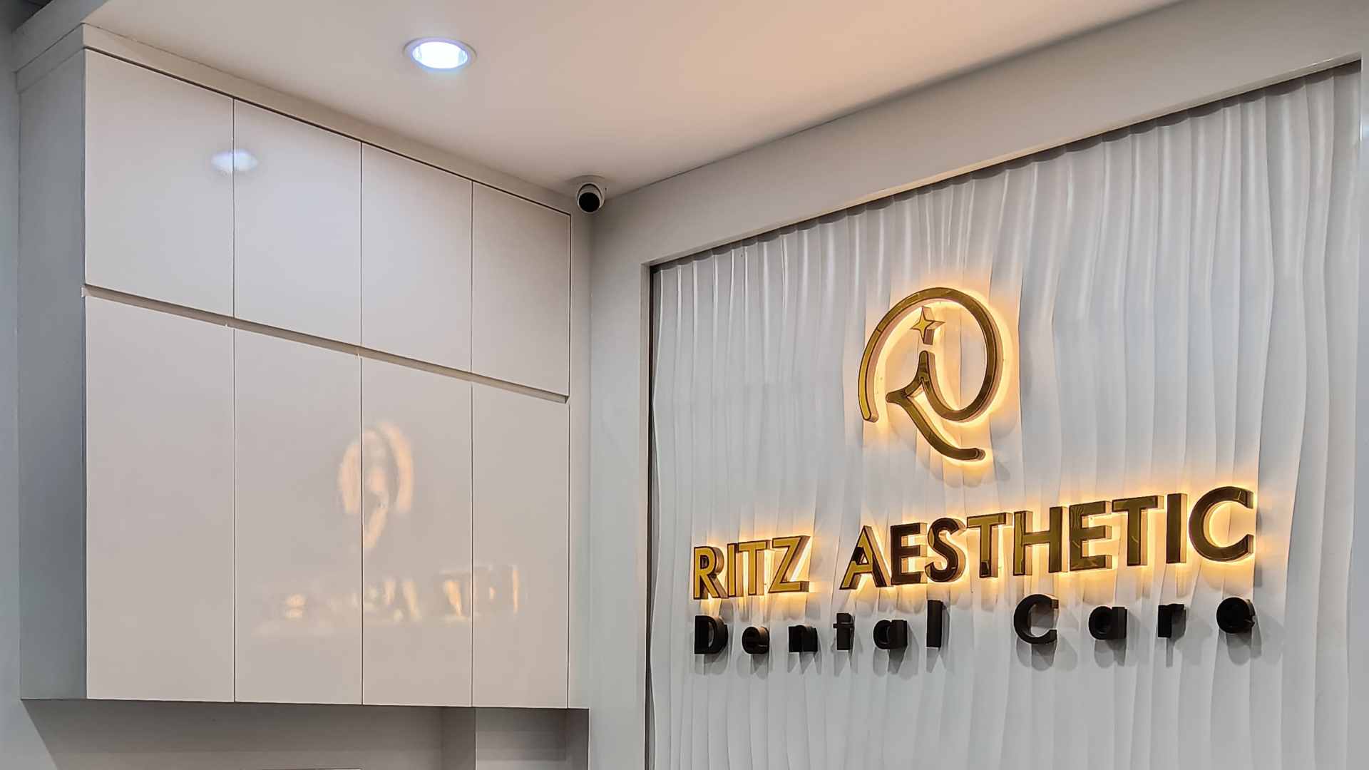 Pelayanan Terbaik untuk Senyum Sehat di Ritz Dental Care Lombok